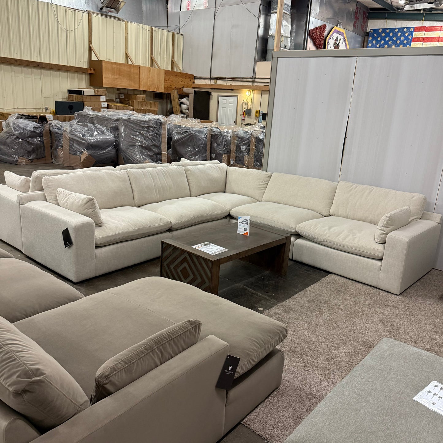Elyza 4pc set with left facing chaise
