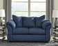 Darcy Loveseat