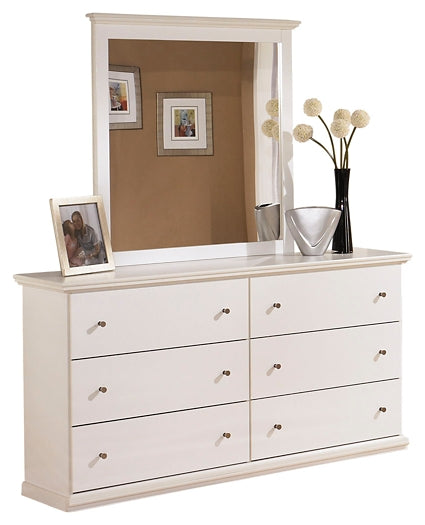 Bostwick Shoals Queen Panel Bed with Dresser