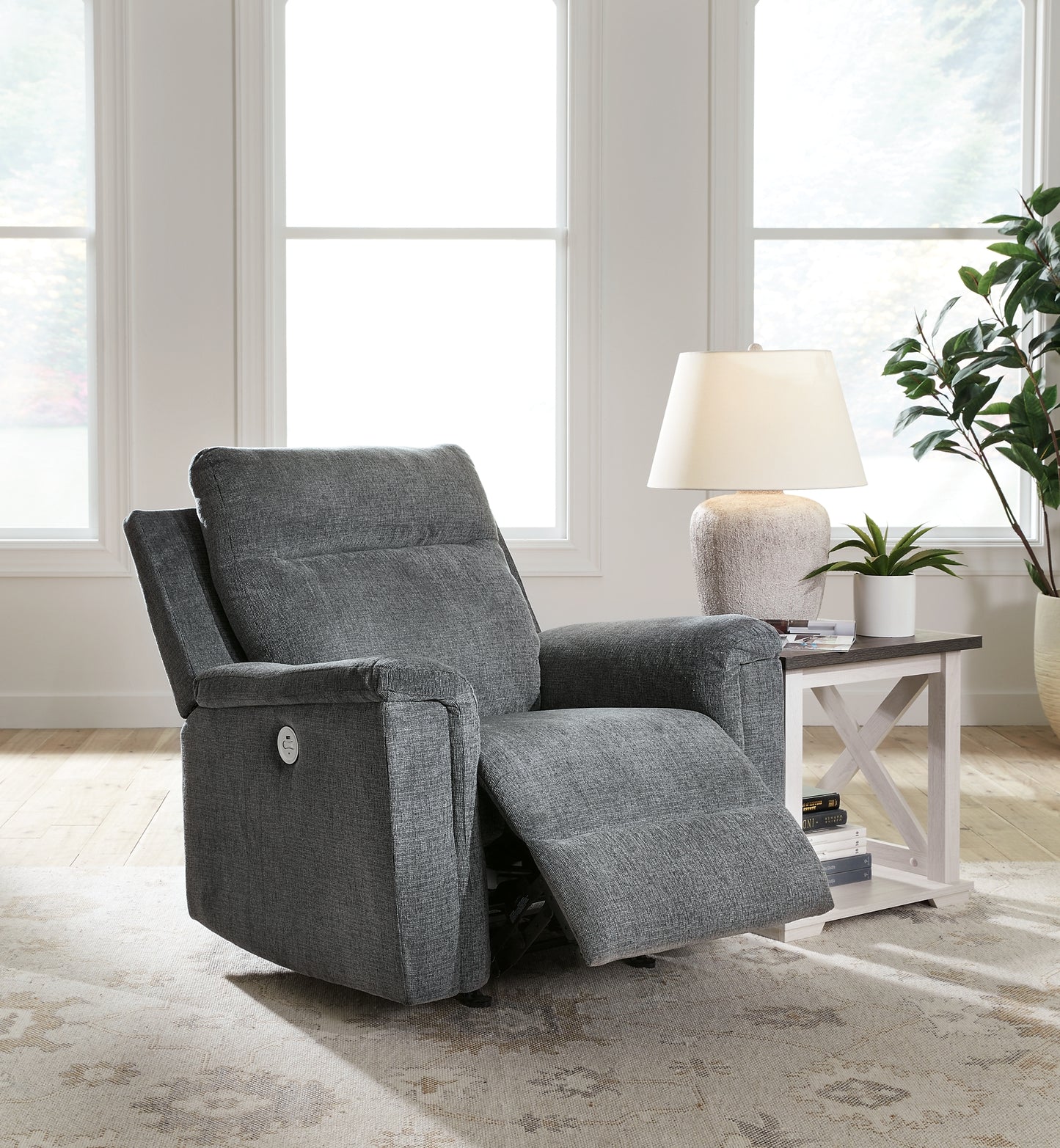 Barnsana Power Rocker Recliner