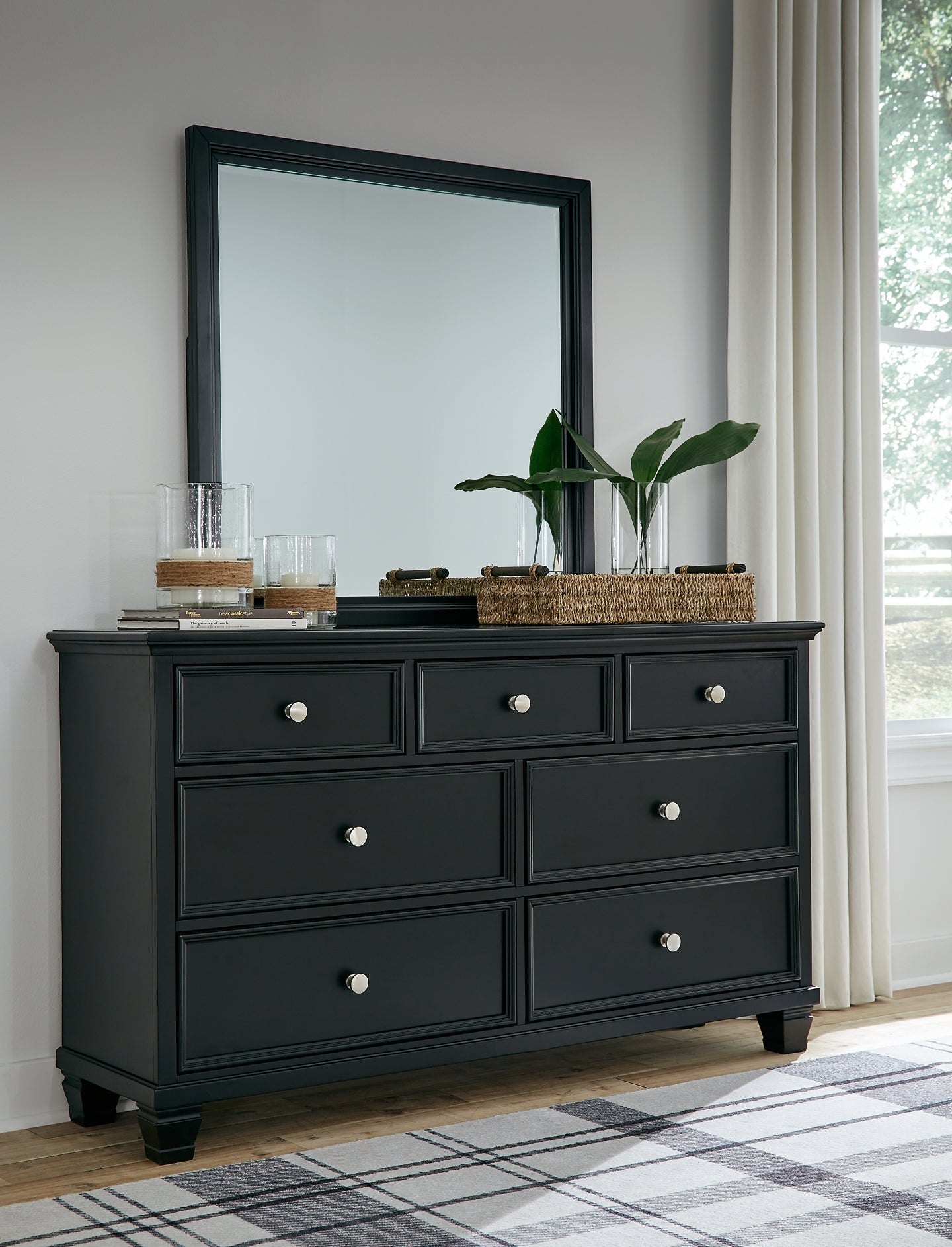 Lanolee Queen Panel Bed with Mirrored Dresser, Chest and Nightstand