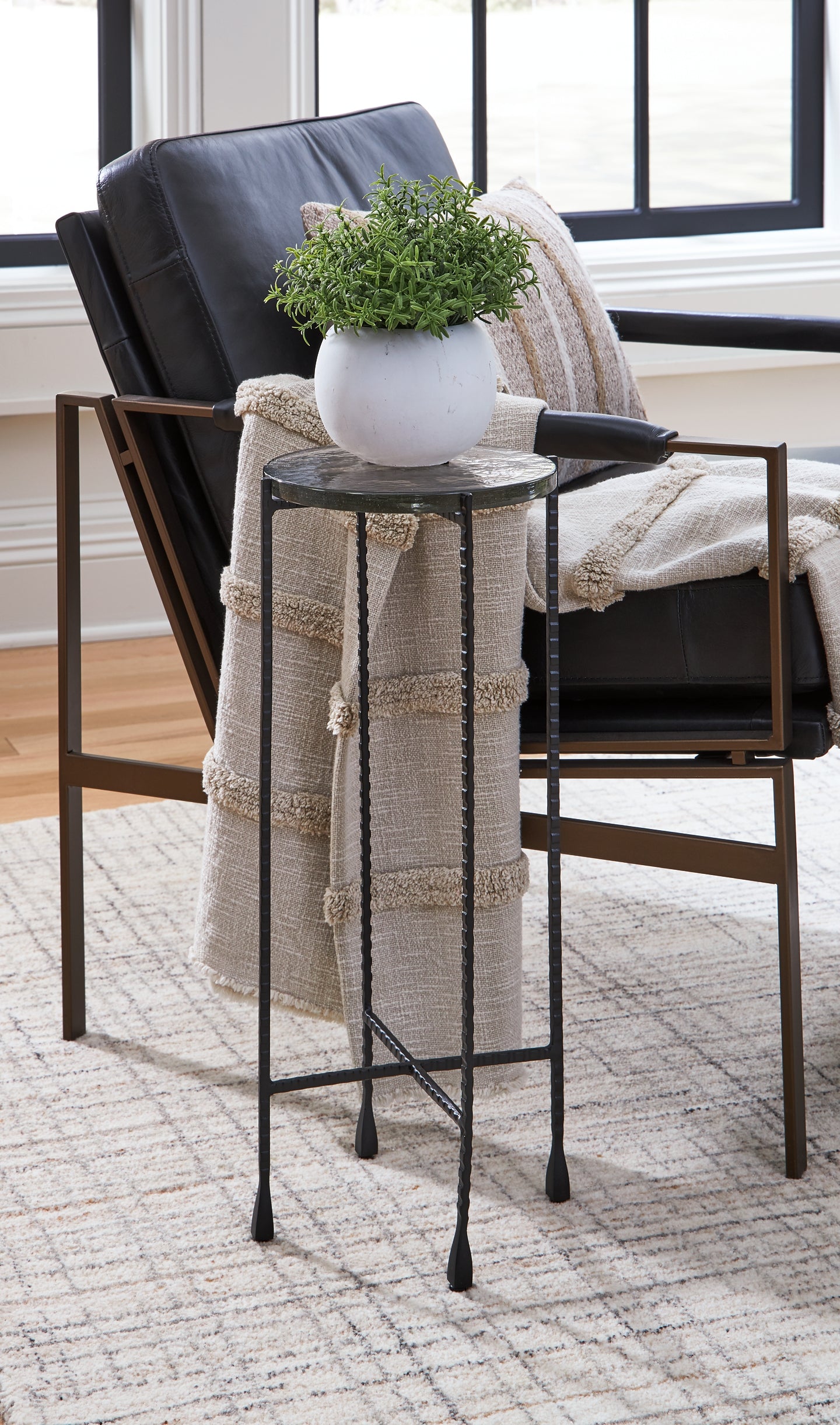 Ashley Express - Newgoren Accent Table