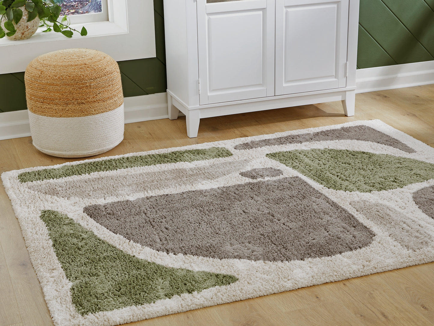 Ashley Express - Anburgh Medium Rug