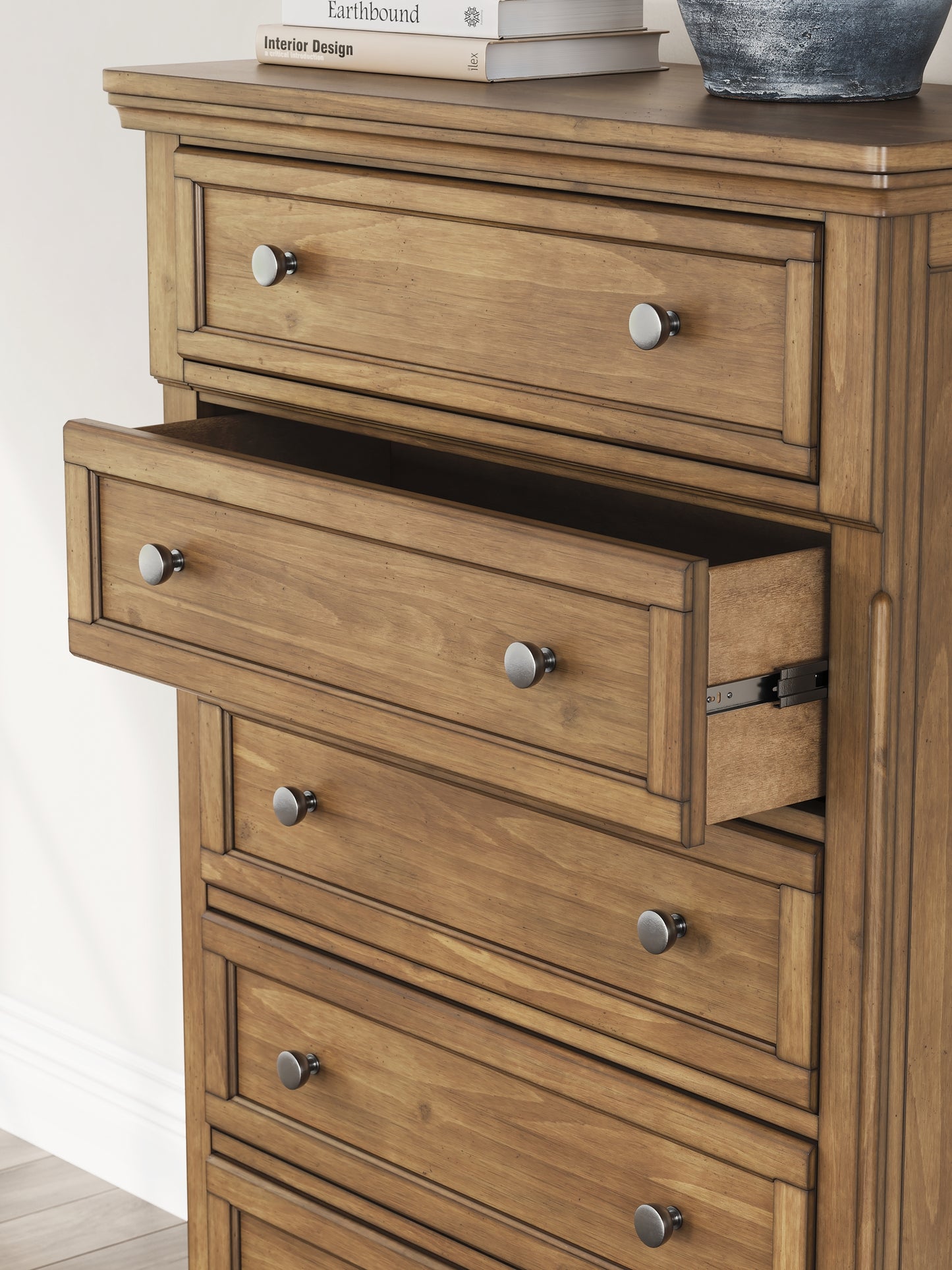 Feddinger California King Panel Bed with Mirrored Dresser, Chest and Nightstand