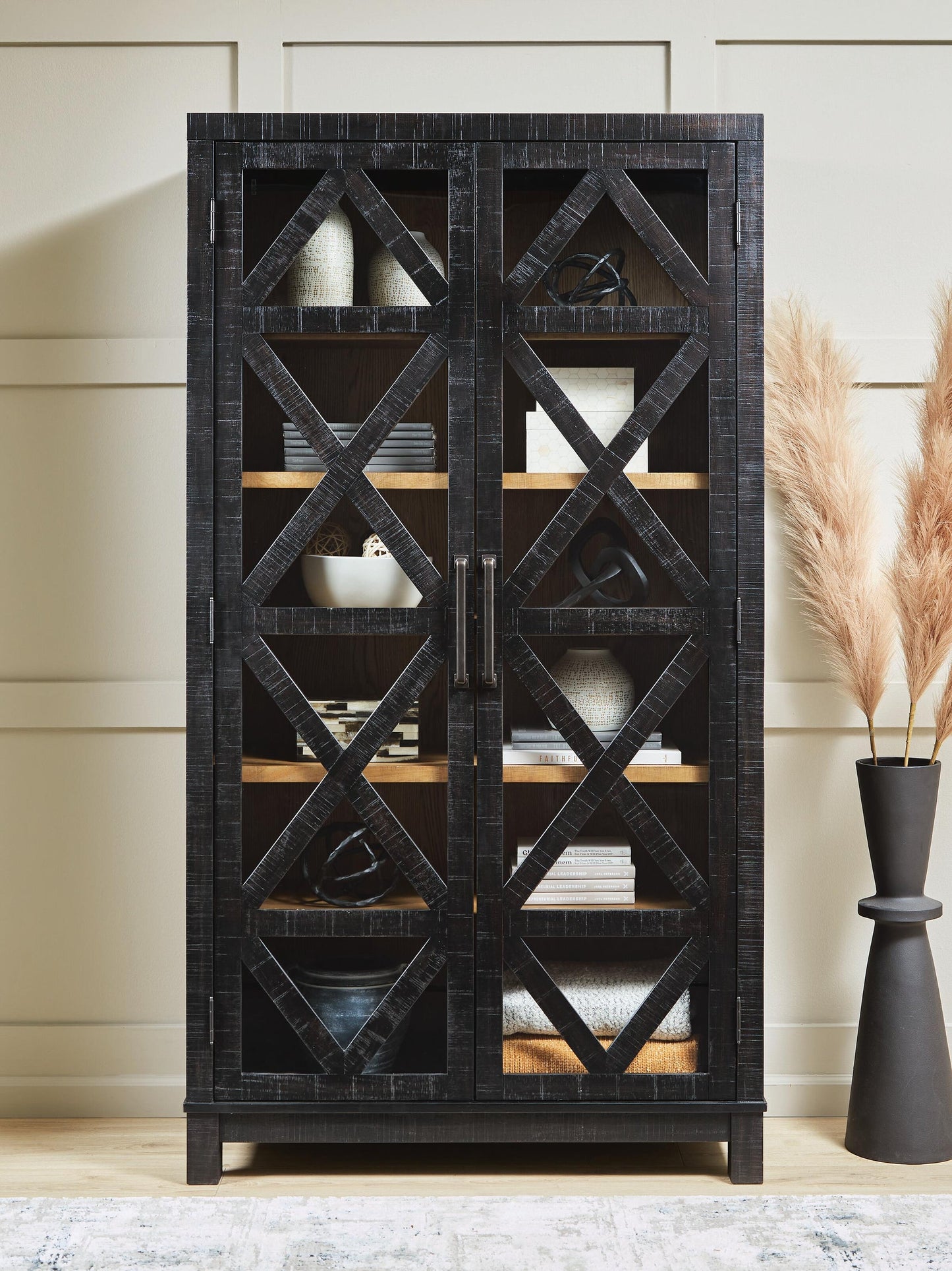 Christop Accent Cabinet